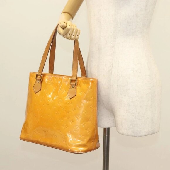 LOUIS VUITTON Monogram Vernis Houston Bag Marshmallow Pink M91302 LV Auth 131602 - Picture 14 of 16